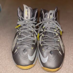 Nike Lebron X Canary- Sports Grey/Electric Yellow, Size 10